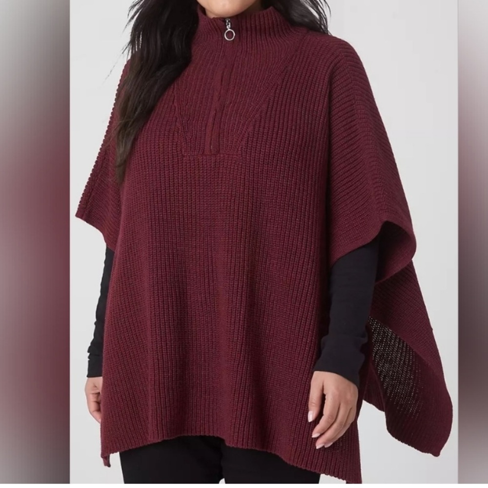NWT Lane Bryant Relaxed Medium-SleeveTurtleneck Poncho with zip size 14/20